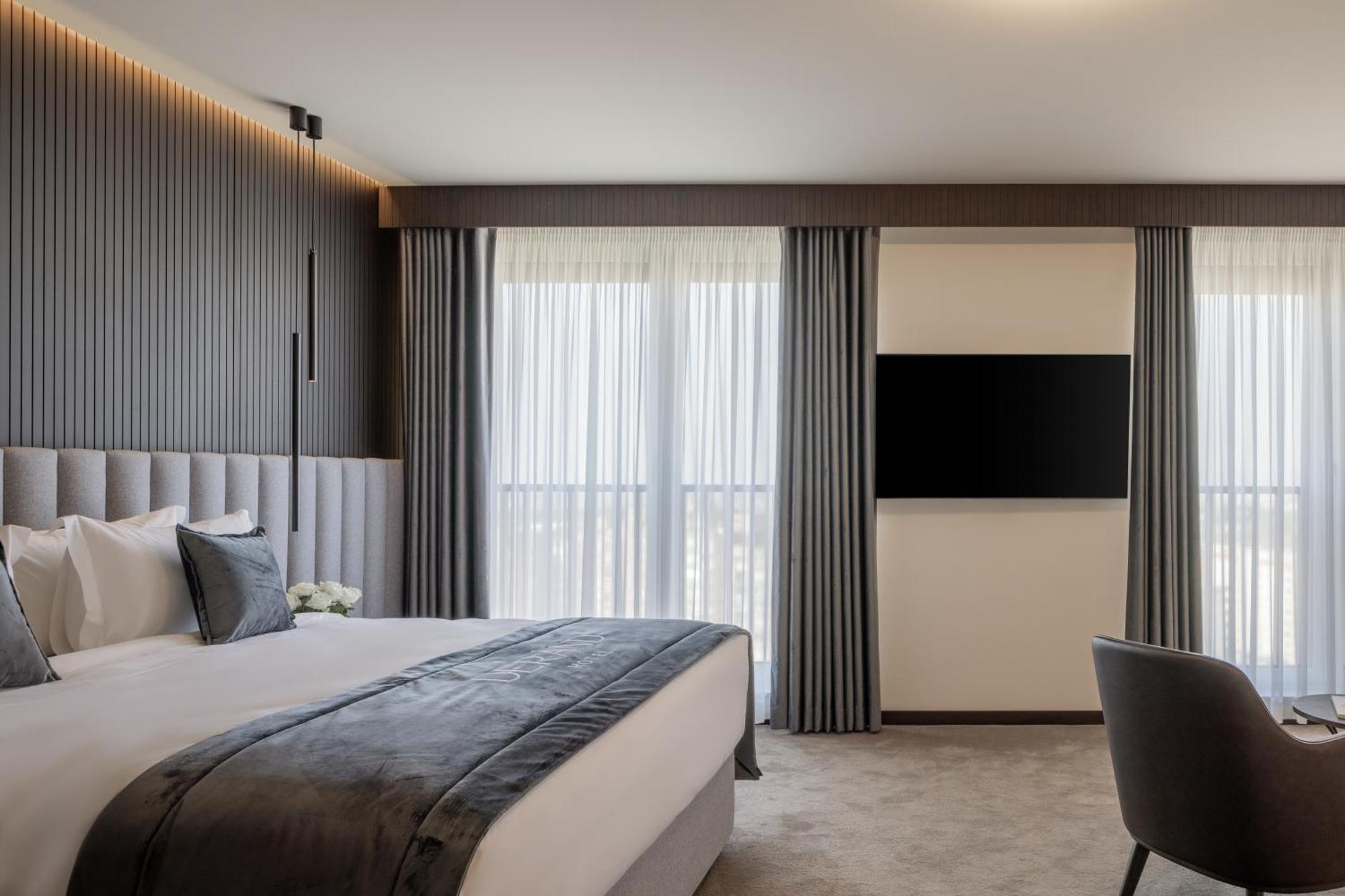 Derand Hotel Pristina Eksteriør bilde