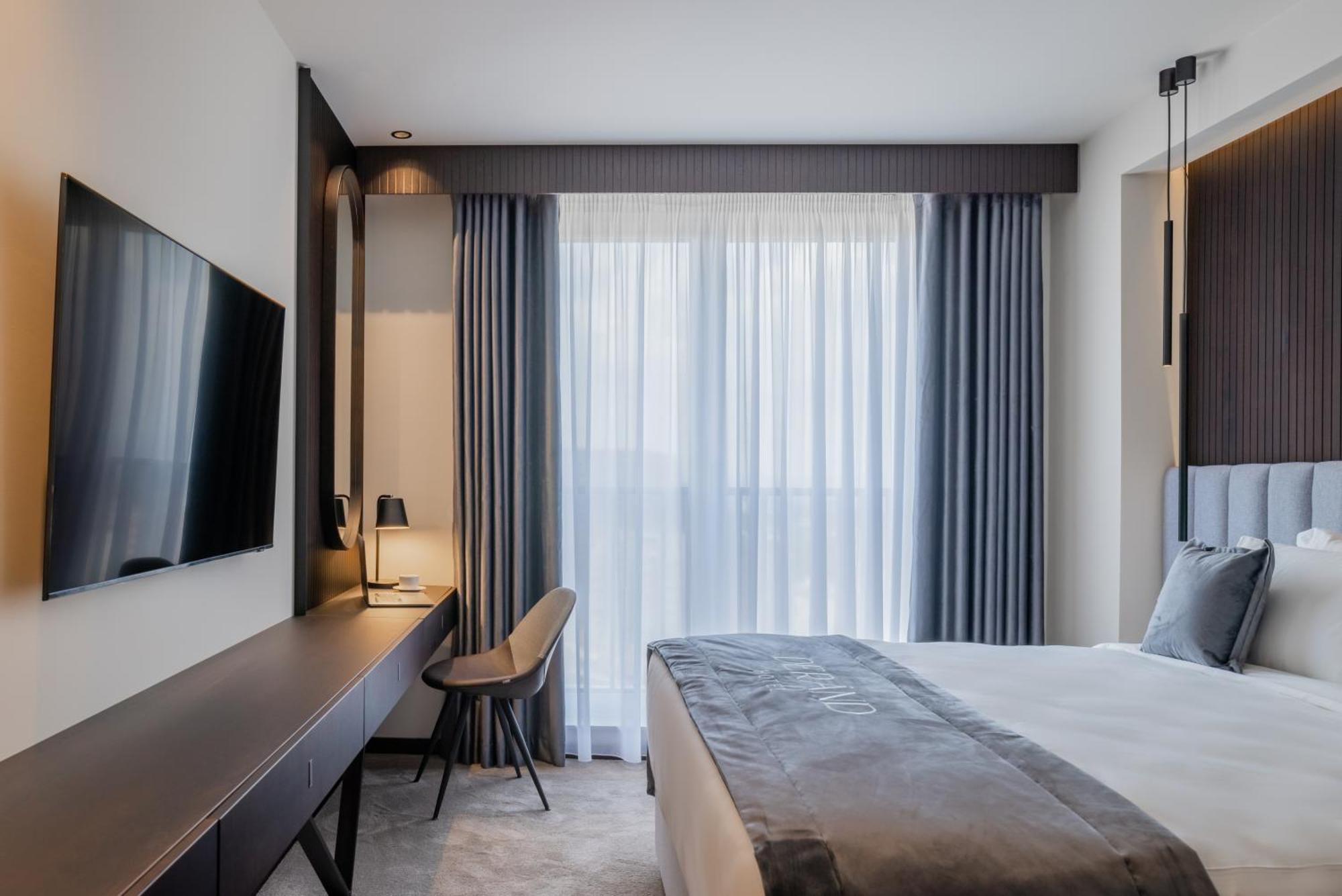 Derand Hotel Pristina Eksteriør bilde